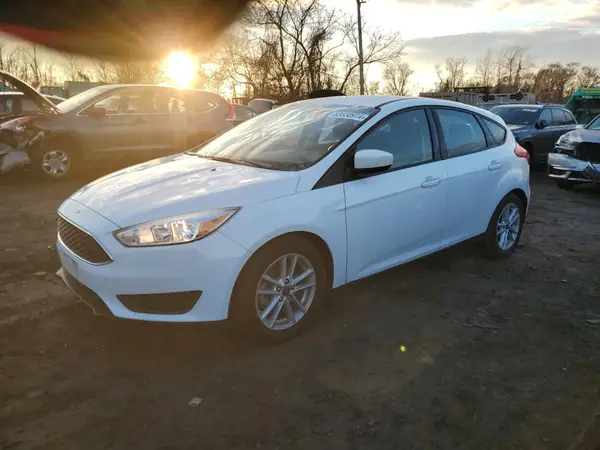 1FADP3K26JL329823 2018 FORD FOCUS - Image 1