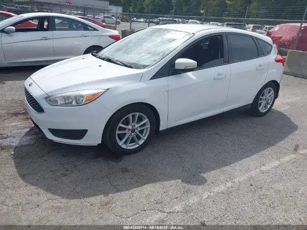 1FADP3K27GL217671 2016 FORD FOCUS - Image 2