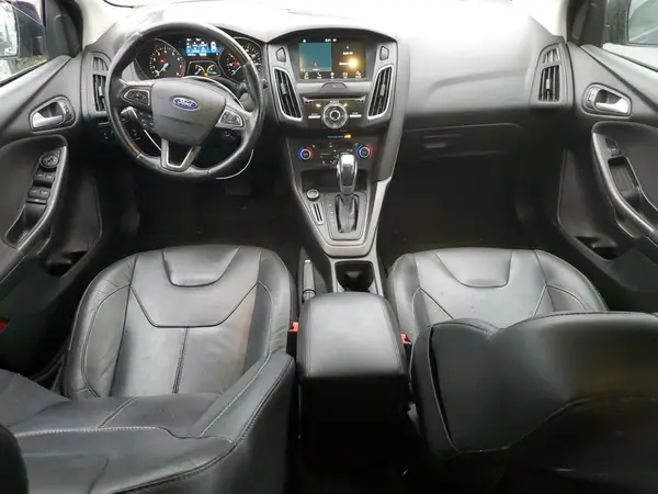 1FADP3K27GL221283 2016 FORD FOCUS - Image 8
