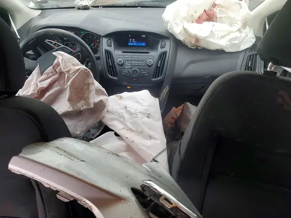 1FADP3K27GL226581 2016 FORD FOCUS - Image 8