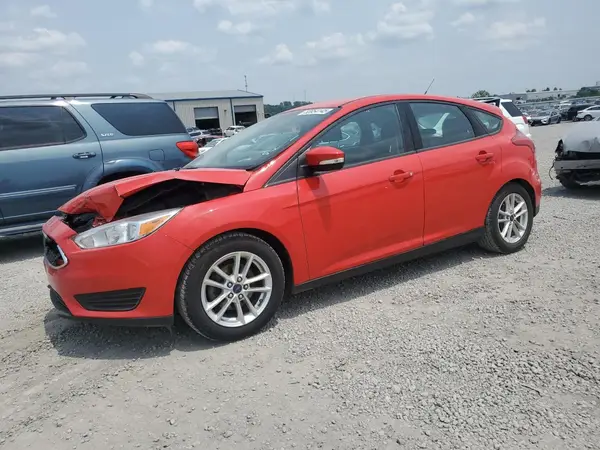 1FADP3K27GL231019 2016 FORD FOCUS - Image 1
