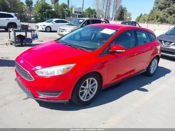 1FADP3K27GL231084 2016 FORD FOCUS - Image 2