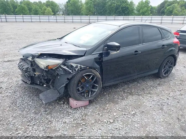 1FADP3K27GL244580 2016 FORD FOCUS - Image 2