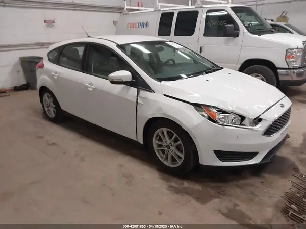 1FADP3K27GL271469 2016 FORD FOCUS - Image 1