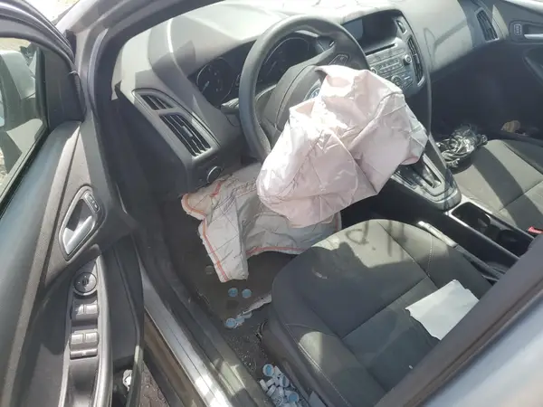1FADP3K27GL274582 2016 FORD FOCUS - Image 8