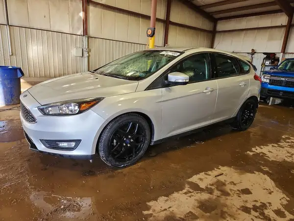 1FADP3K27GL277627 2016 FORD FOCUS - Image 1