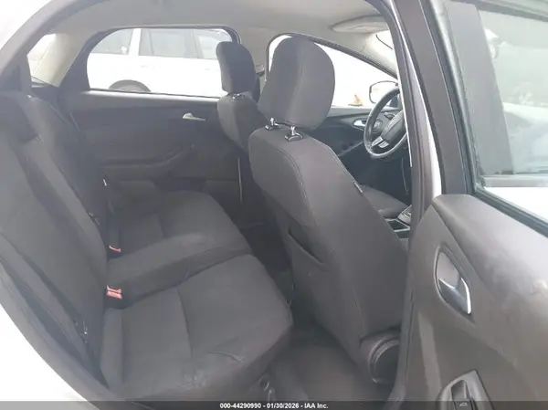 1FADP3K27GL284416 2016 FORD FOCUS - Image 8