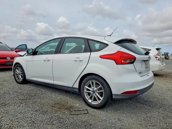 1FADP3K27GL284691 2016 FORD FOCUS - Image 2