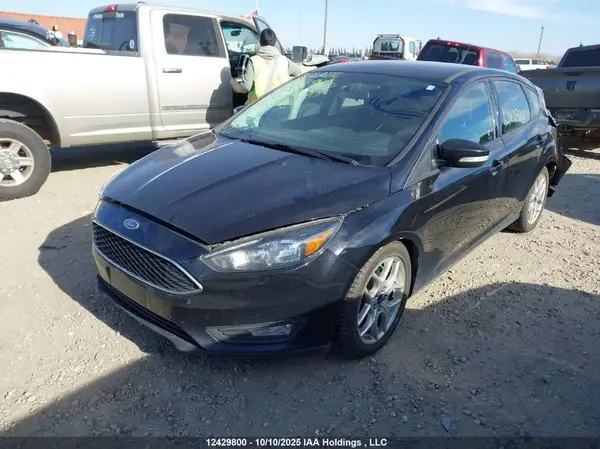 1FADP3K27GL287090 2016 FORD FOCUS - Image 2