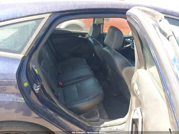 1FADP3K27GL288871 2016 FORD FOCUS - Image 8