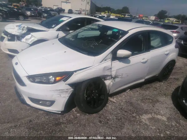 1FADP3K27GL289437 2016 FORD FOCUS - Image 2