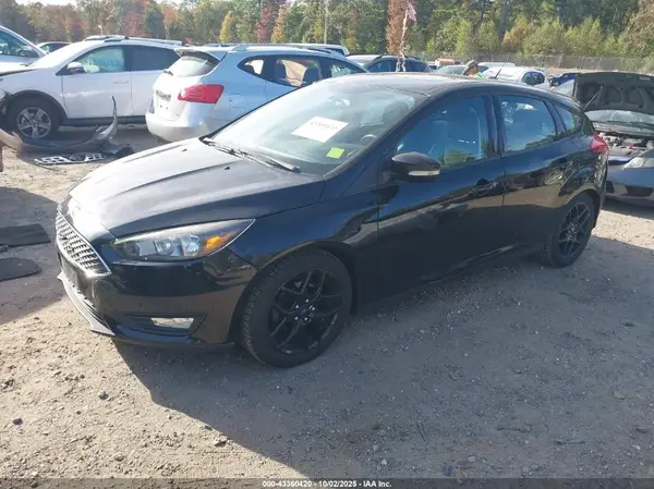 1FADP3K27GL308665 2016 FORD FOCUS - Image 2