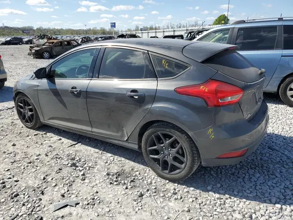 1FADP3K27GL318211 2016 FORD FOCUS - Image 2