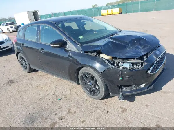 1FADP3K27GL321352 2016 FORD FOCUS - Image 1