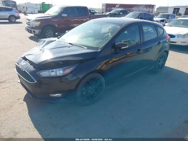 1FADP3K27GL321352 2016 FORD FOCUS - Image 2