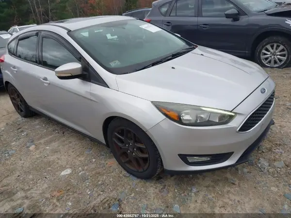 1FADP3K27GL321383 2016 FORD FOCUS - Image 1