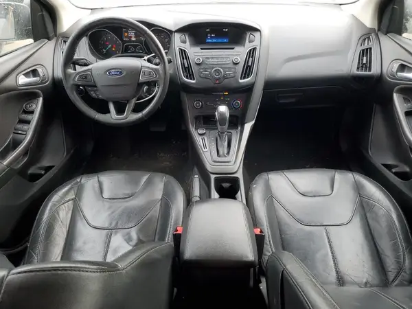 1FADP3K27GL332920 2016 FORD FOCUS - Image 8