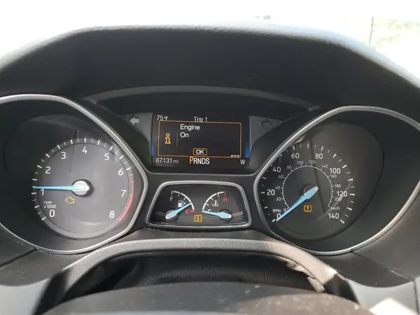 1FADP3K27GL332979 2016 FORD FOCUS - Image 8