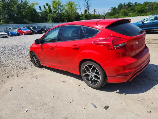 1FADP3K27GL334957 2016 FORD FOCUS - Image 2