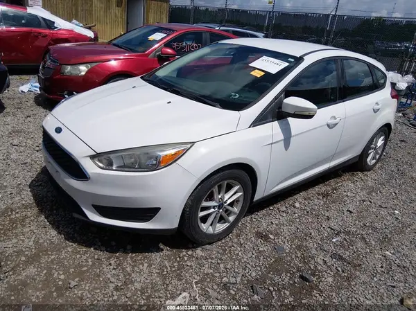1FADP3K27GL348065 2016 FORD FOCUS - Image 2
