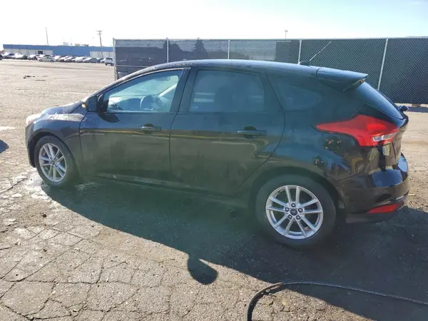 1FADP3K27GL349118 2016 FORD FOCUS - Image 2