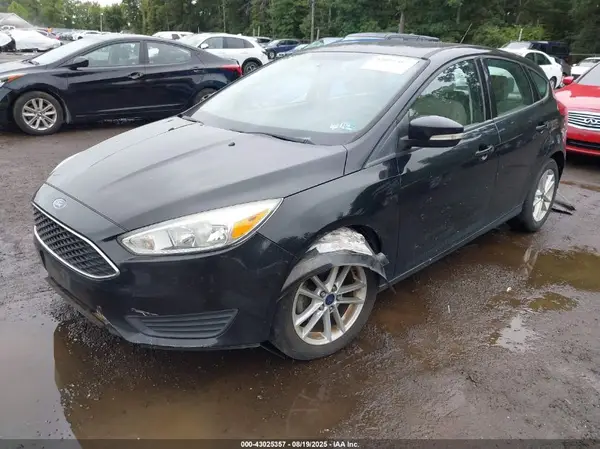 1FADP3K27GL357168 2016 FORD FOCUS - Image 2