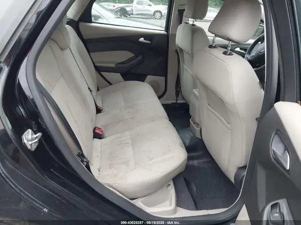 1FADP3K27GL357168 2016 FORD FOCUS - Image 8