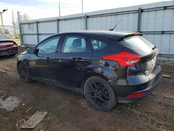 1FADP3K27GL359597 2016 FORD FOCUS - Image 2