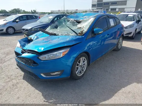 1FADP3K27GL360572 2016 FORD FOCUS - Image 2