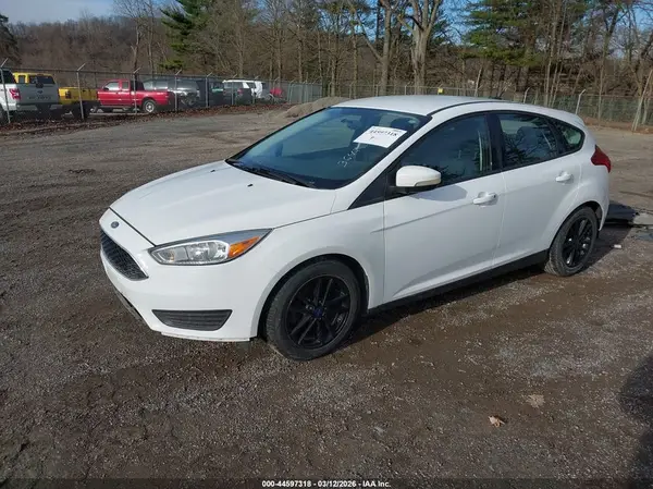 1FADP3K27GL364752 2016 FORD FOCUS - Image 2