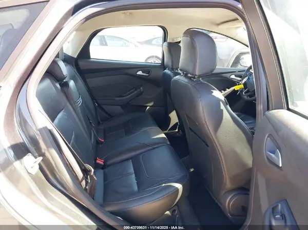 1FADP3K27GL379249 2016 FORD FOCUS - Image 8