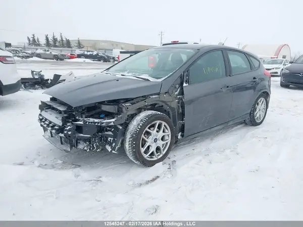 1FADP3K27GL380854 2016 FORD FOCUS - Image 2