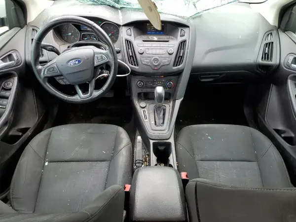 1FADP3K27GL381602 2016 FORD FOCUS - Image 8