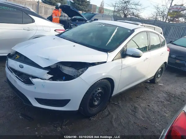 1FADP3K27HL200161 2017 FORD FOCUS - Image 2