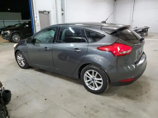 1FADP3K27HL201648 2017 FORD FOCUS - Image 2