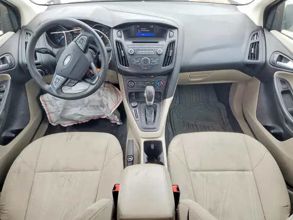 1FADP3K27HL215856 2017 FORD FOCUS - Image 8