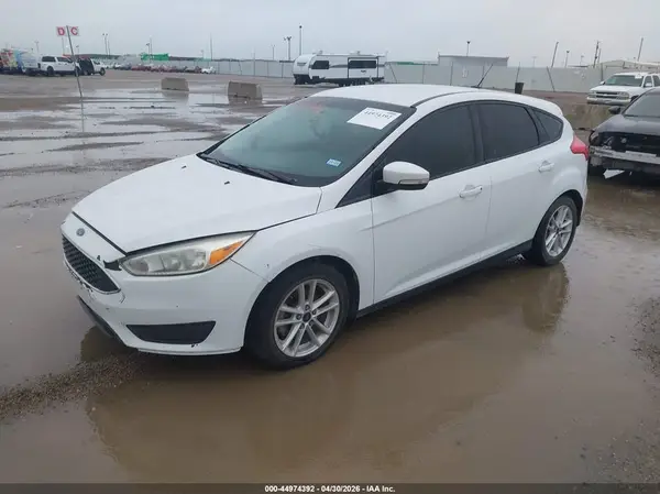 1FADP3K27HL216473 2017 FORD FOCUS - Image 2