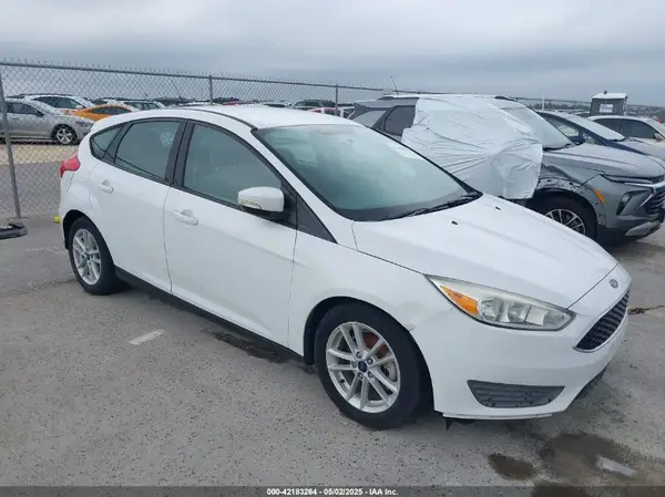 1FADP3K27HL225478 2017 FORD FOCUS - Image 1