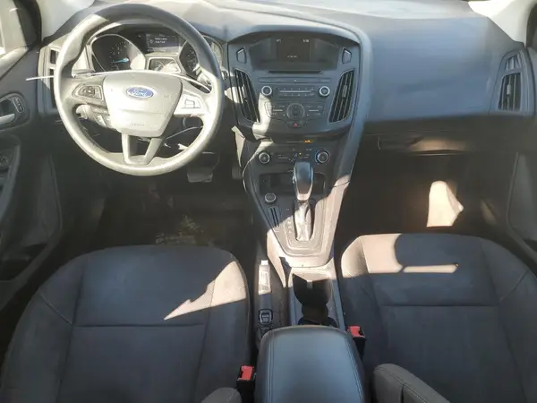 1FADP3K27HL227120 2017 FORD FOCUS - Image 8