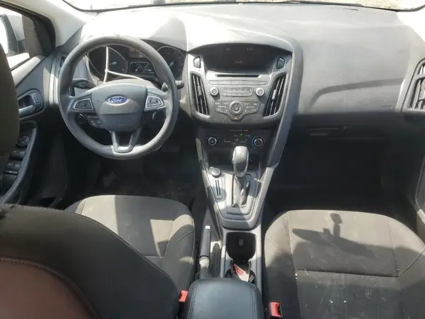 1FADP3K27HL231569 2017 FORD FOCUS - Image 8