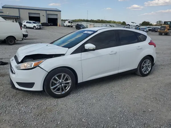 1FADP3K27HL232673 2017 FORD FOCUS - Image 1
