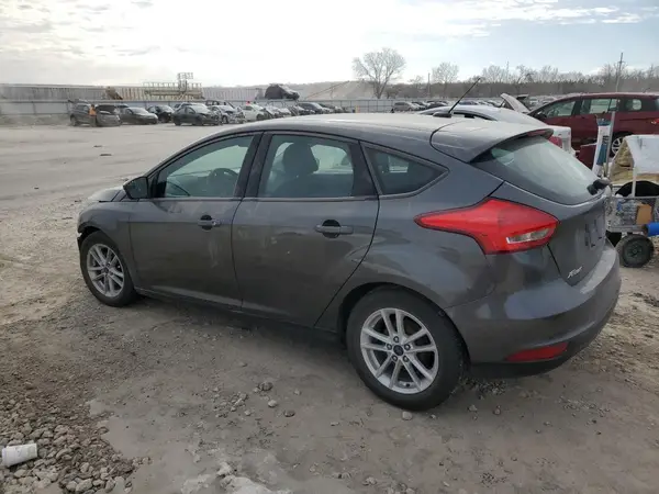 1FADP3K27HL244810 2017 FORD FOCUS - Image 2