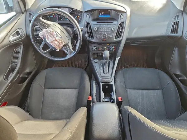 1FADP3K27HL255810 2017 FORD FOCUS - Image 8