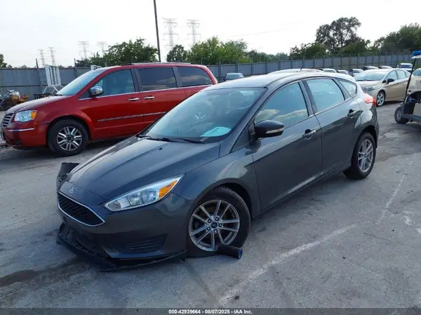 1FADP3K27HL267830 2017 FORD FOCUS - Image 2