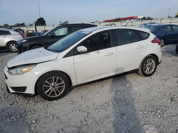 1FADP3K27HL271876 2017 FORD FOCUS - Image 1