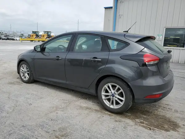 1FADP3K27HL278200 2017 FORD FOCUS - Image 2