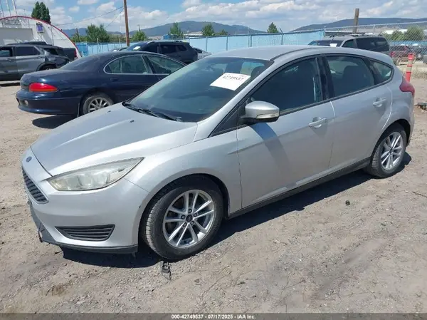 1FADP3K27HL286085 2017 FORD FOCUS - Image 2