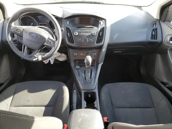 1FADP3K27HL286281 2017 FORD FOCUS - Image 8
