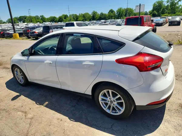 1FADP3K27HL308134 2017 FORD FOCUS - Image 2