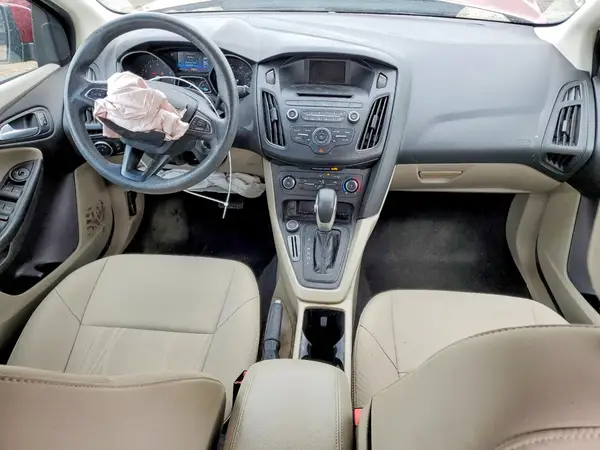 1FADP3K27HL323250 2017 FORD FOCUS - Image 8